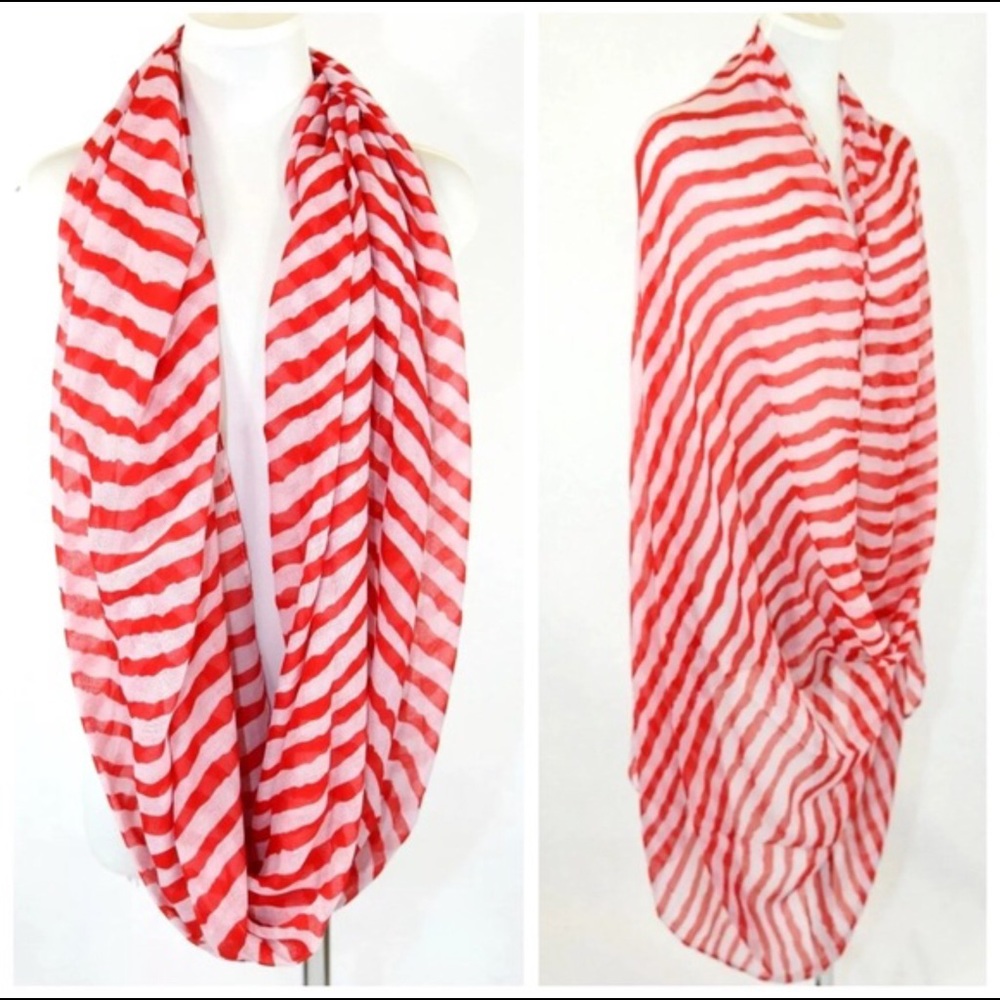 B135 Red and White Nautical Scarf